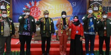 Gubernur Kaltara Zainal Arifin Paliwang menghadiri kegiatan Gerakan Literasi Sejuta Pemirsa (GLSP).
