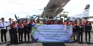 Gubernur Kaltara Zainal A Paliwang meluncurkan SOA di Bandara Juwata Tarakan. (Foto DKISP Kaltara)