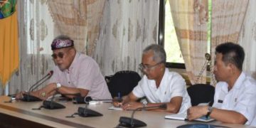 Rektor Universitas Borneo (Unikaltar), Prof Dr Ir Abdul Jabarsyah, M.Sc hadir dalam pertempuran pembahasan KIPI.(Sumber foto istimewa)