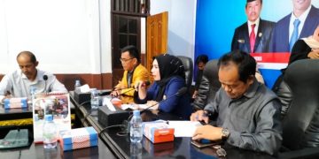Hearing DPRD KTT bersama berbagai pihak membahas soal kelangkaan BBM di KTT. (Foto: istimewa)