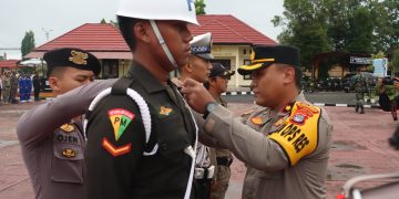 Penyematan pasukan apel Operasi Lilin Kayan 2023 di Mapolres Malinau. (ist)